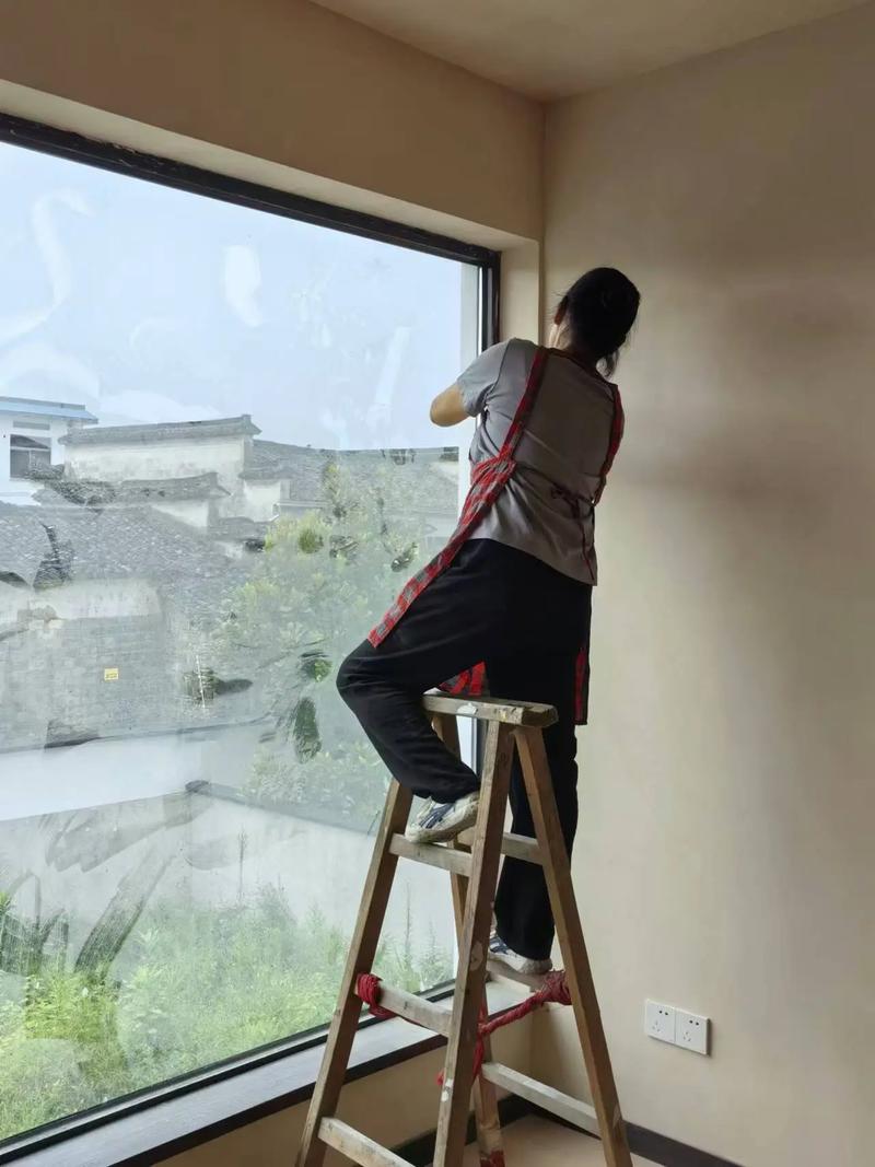 黄山区汤口镇新房开荒保洁.清洁环境,打造舒适生活.专业团队打